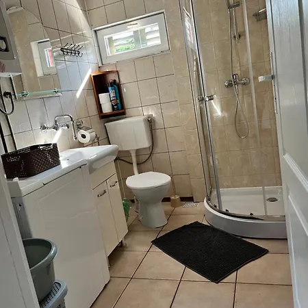 度假居 Letniskowy *