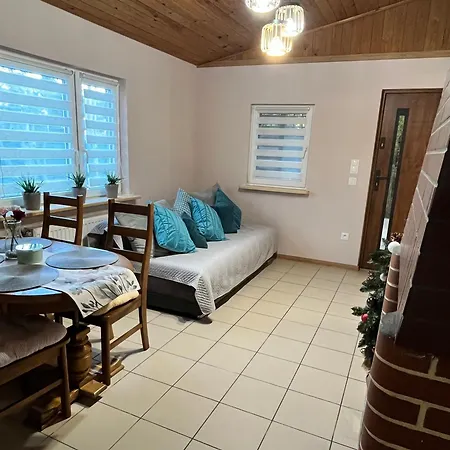 Letniskowy Σπίτι διακοπών Podamirowo